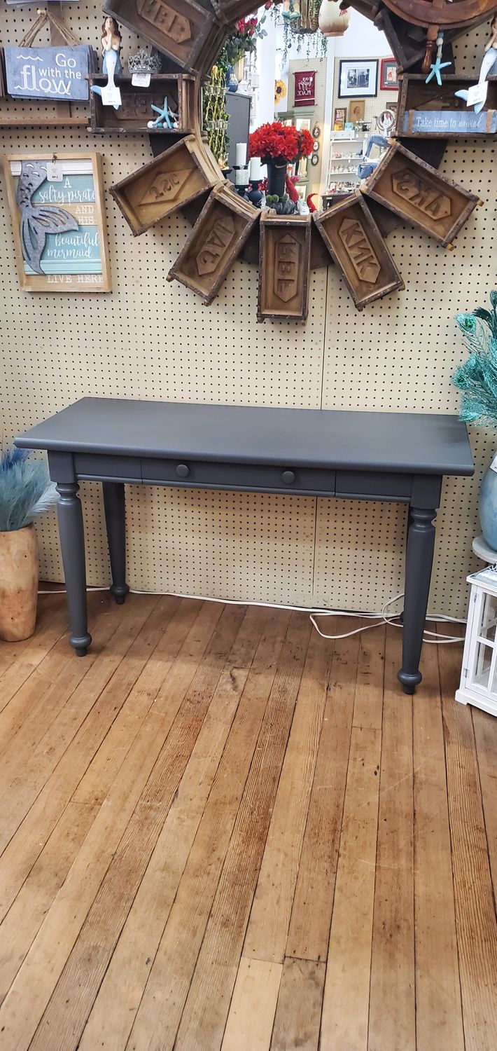 Desk / Entry Table