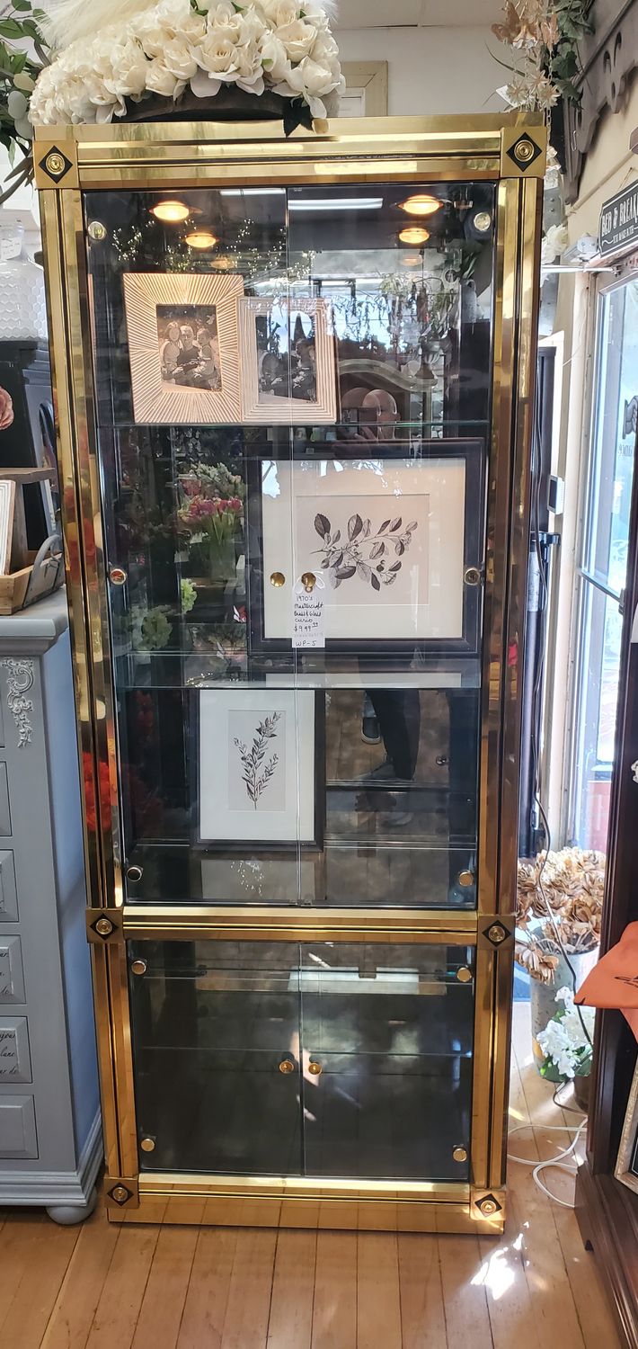 Mastercraft Display Cabinets (set of 2)