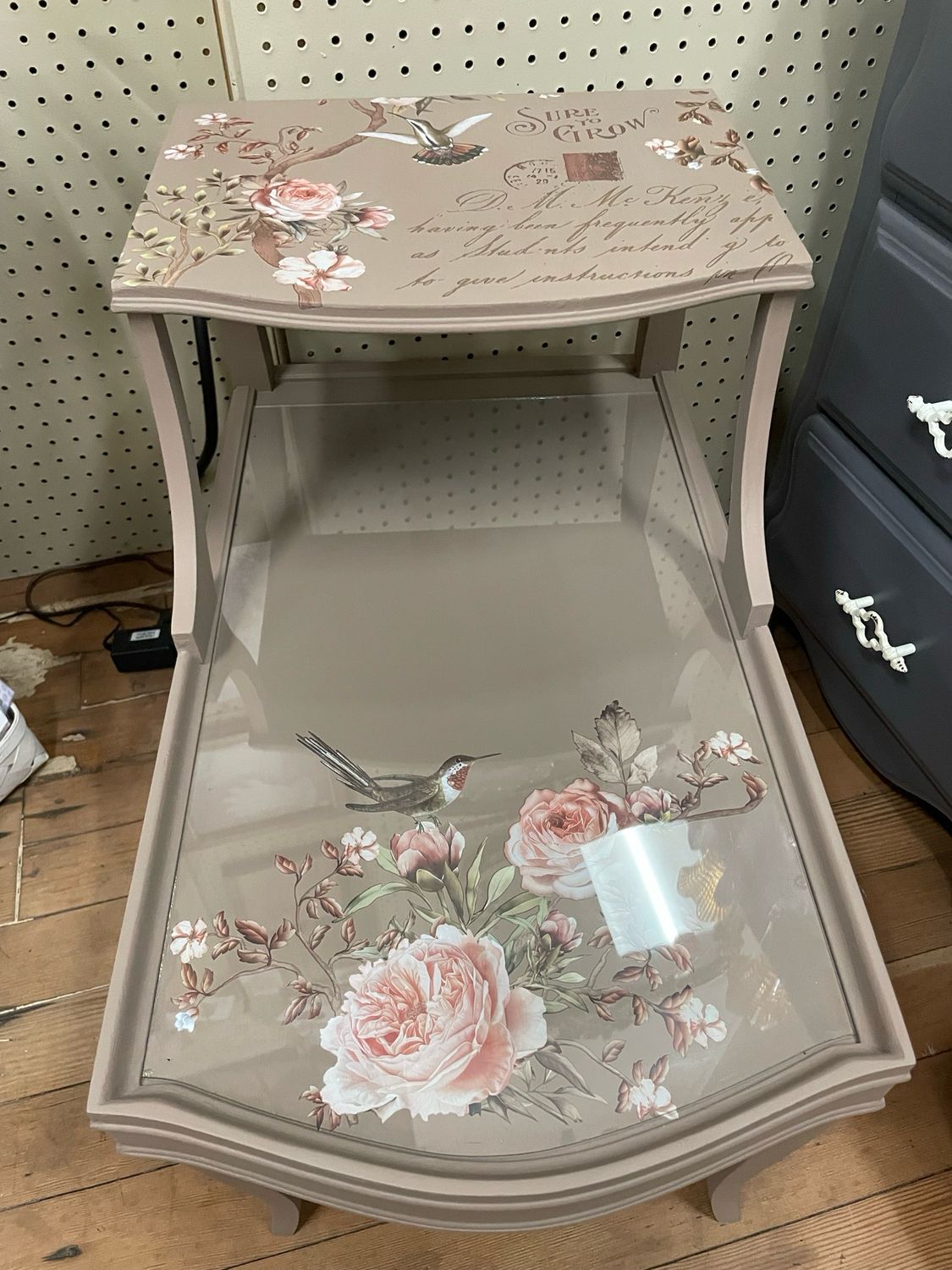 Accent Table