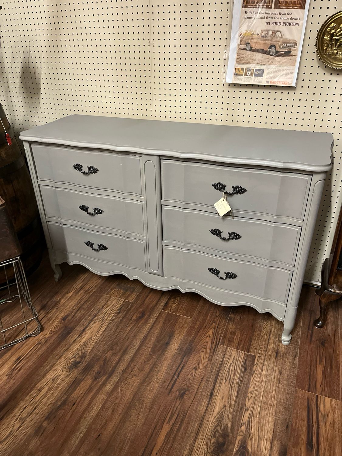 Dresser