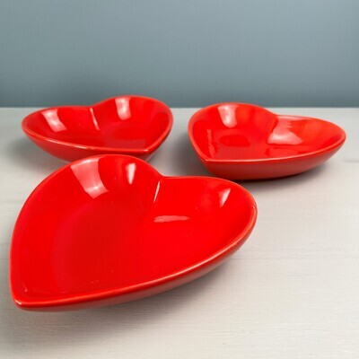 Ceramic Heart Dishes Used​