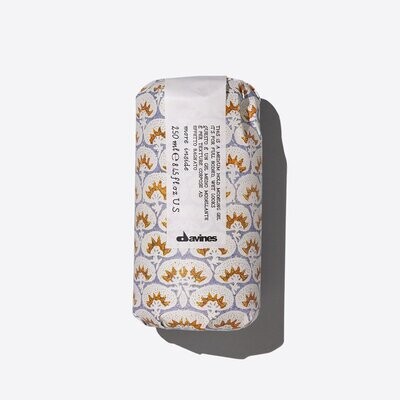 This is a medium hold modelling gel