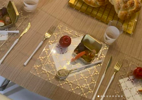 Luxe Dinner Plates Square Clear With Gold Pattern
