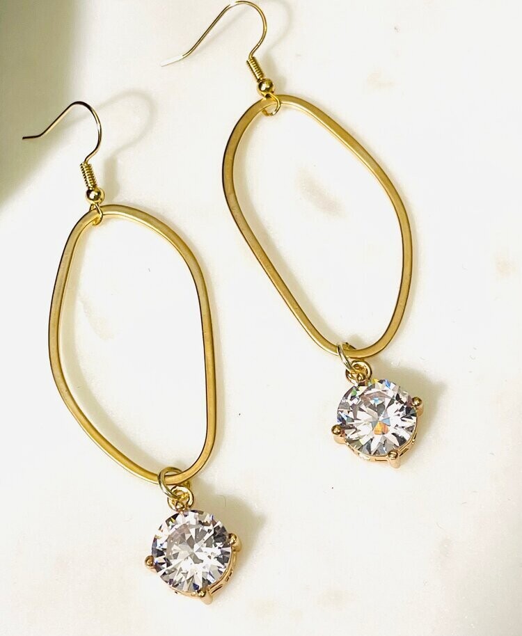 SJ Earring Oval Queen's Diamond