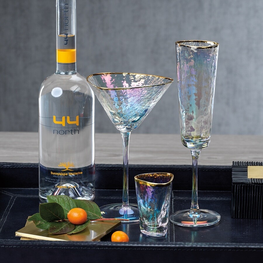Aperitivo Triangular Champagne Glass Iridescent
