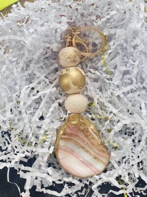 Bead Keychain Oyster Gold/Pink