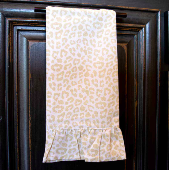 Leopard Ruffle Hand Towel