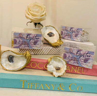 The Giving Oyster "Pearl Offering" Medium
