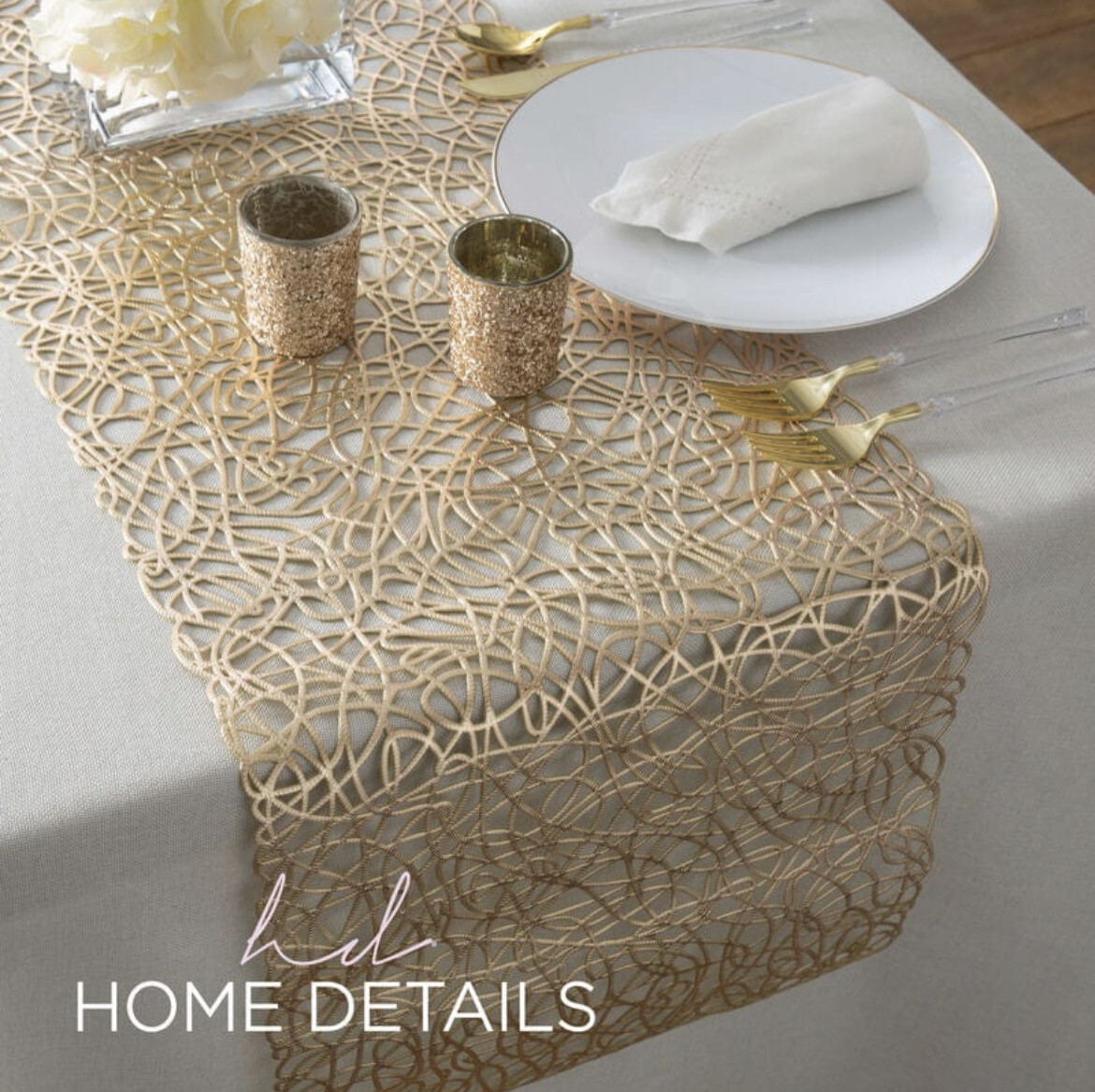 Luxw Table Runner 21979 Gold