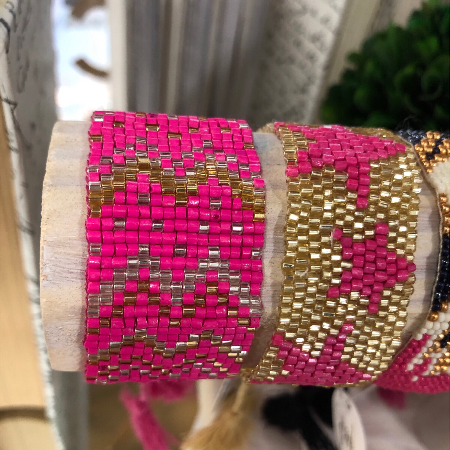 "Beaded Beauty" Bracelet Hot Pink Chevron