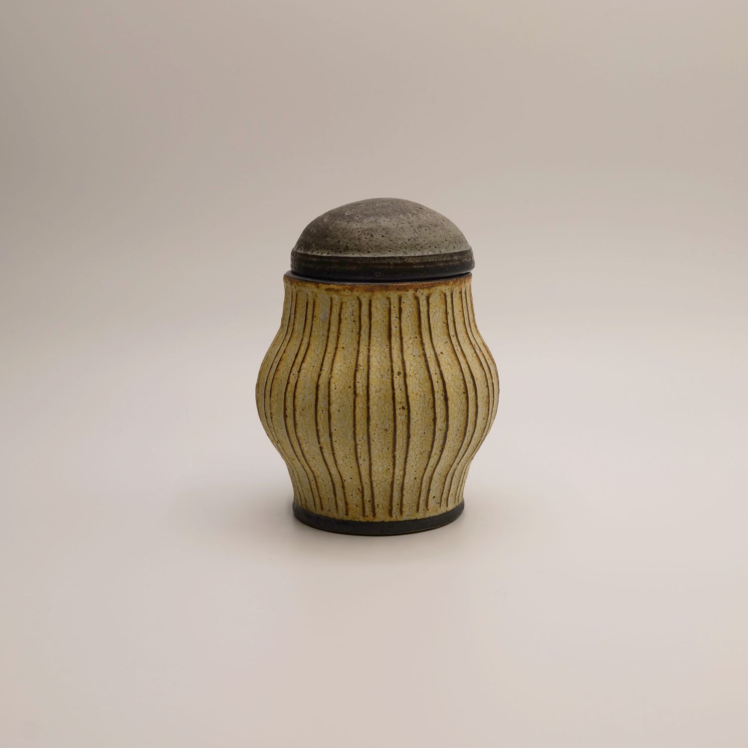 Wave canister