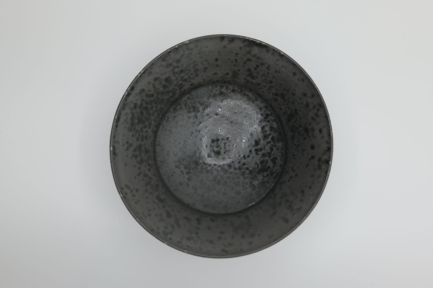 黒鉢 釉6寸リム