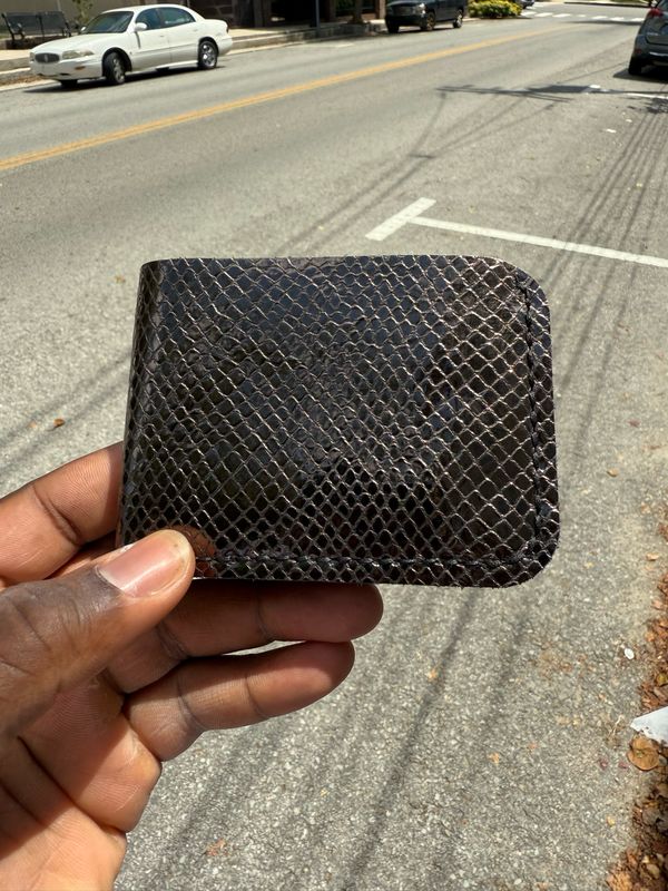 The “Ritten” Embossed snake