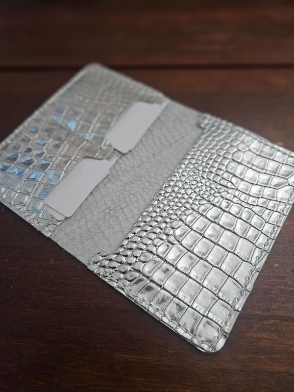 "The Explorer" Silver Metallic