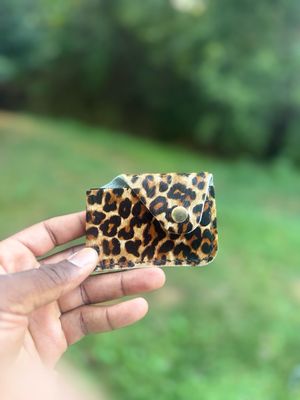 The “Snap” Leopard Print minimal Wallet The “Snap” Leopard Print minimal Wallet