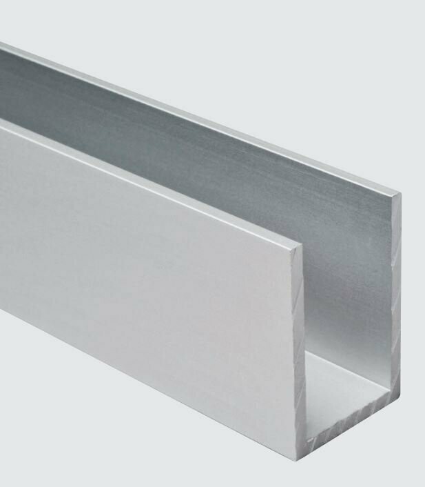 U Profil 30x20x30 mm Glanzverchromt U Profil 30x20x30 mm Glanzverchromt