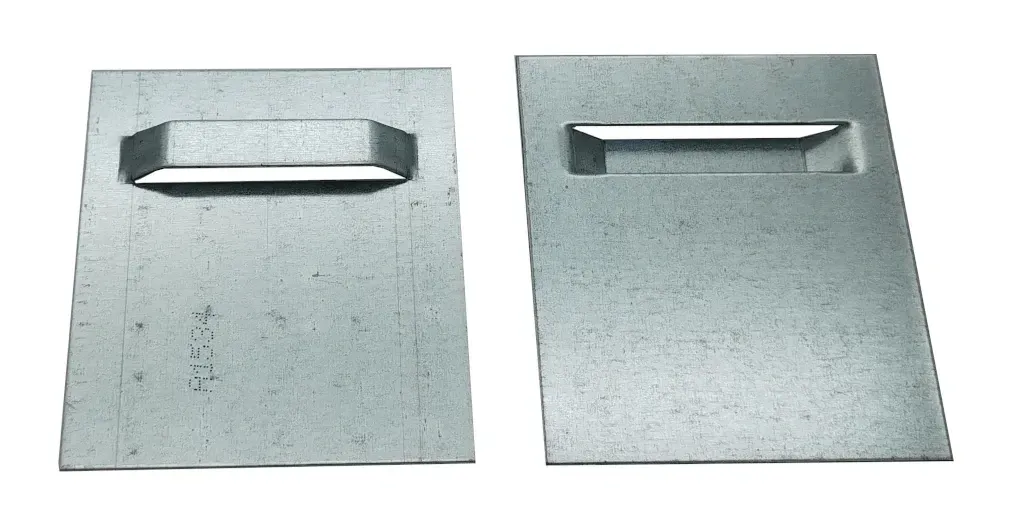Spiegelblech unbeschichtet mit Sicke 70x80*0,9 mm Spiegelblech unbeschichtet mit Sicke 70x80*0,9 mm