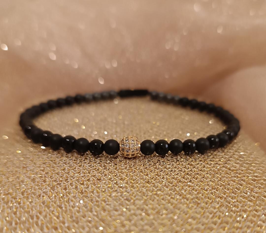 Bratara din Onix cu sfera cu pietre de zirconiu