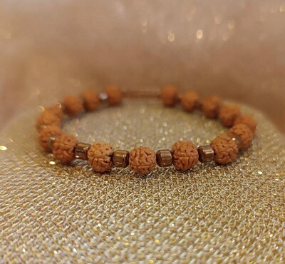 Bratara Rudraksha cu Hematit