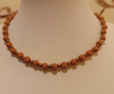 Colier din Rudraksha si Hematit