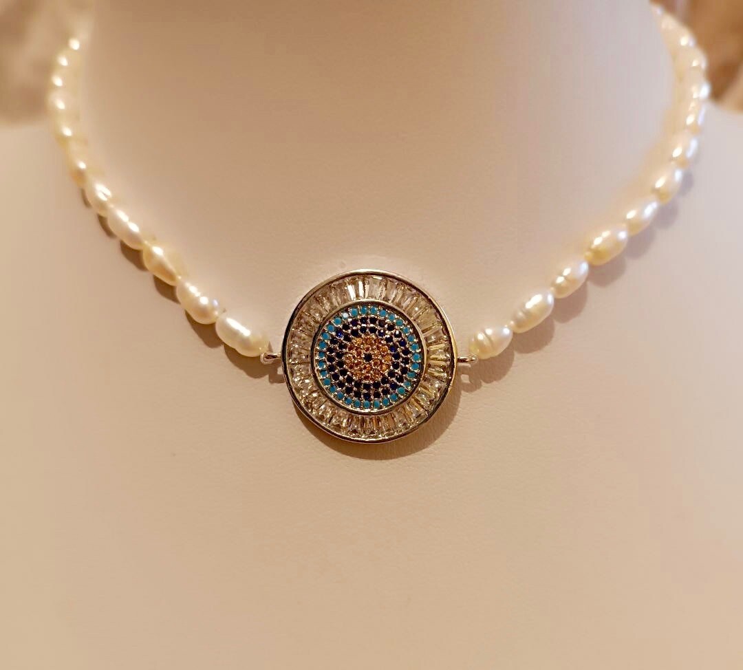 Colier din perle de cultura cu Mandala