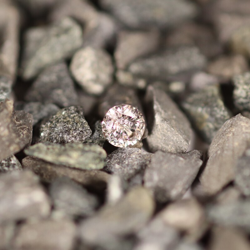 Diamant Fancy Light Pink 0.17 Ct - Naturel
