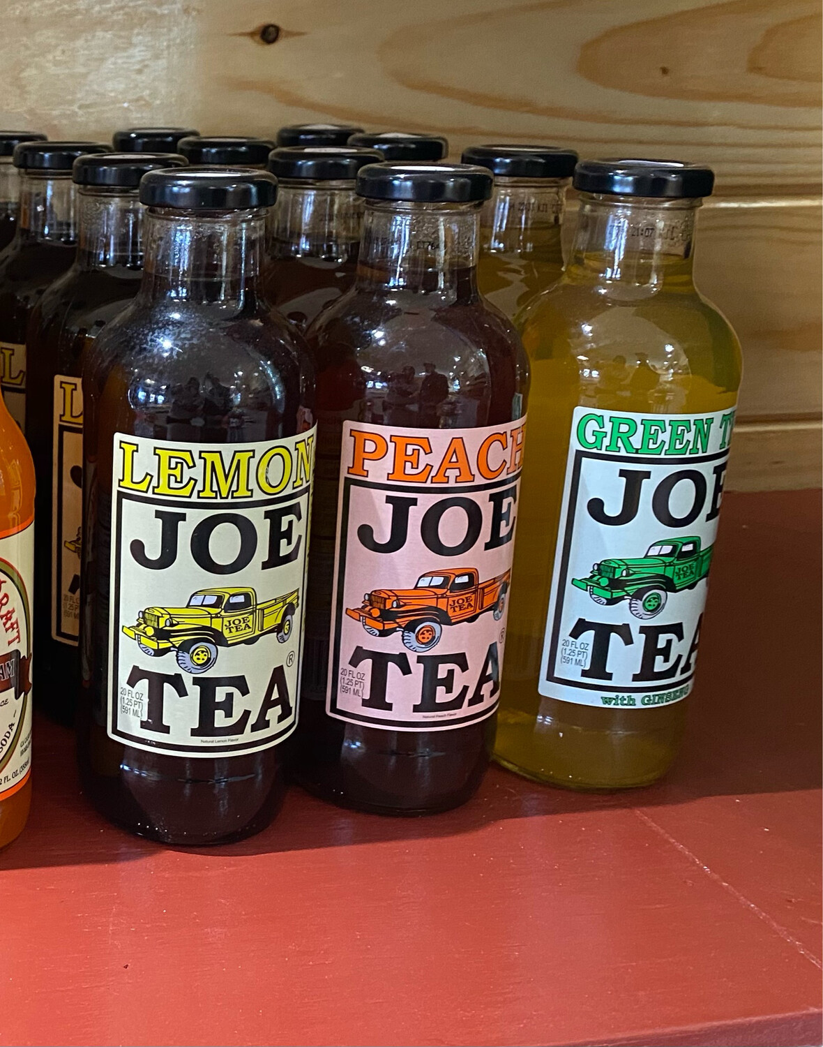 Joe Tea (18 oz.) John and Joan's Road Stand