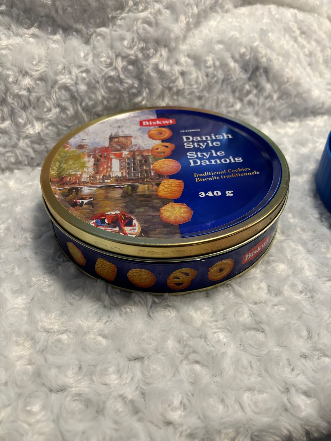 Grandmas sewing tin 2.0