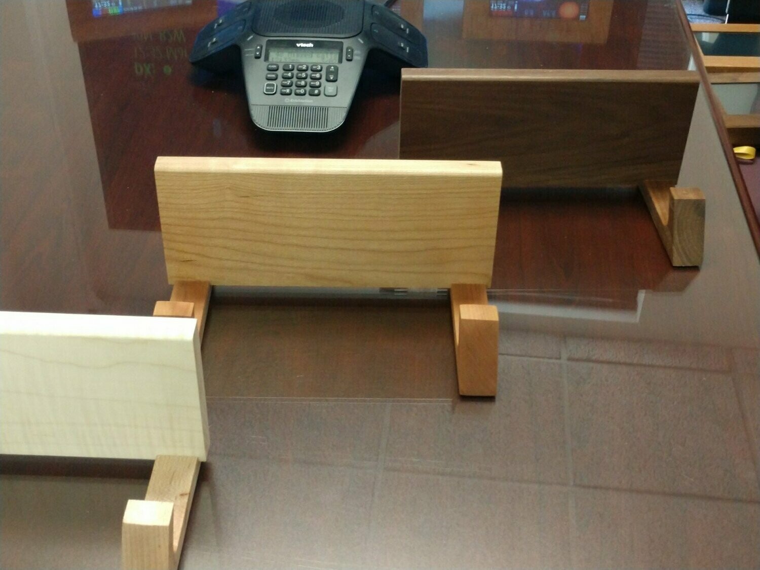 HFClock 9"  Cherry Stand Model 1850-9C-STAND