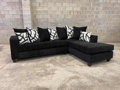 Dove Sectional -Black