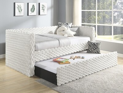 Molly Daybed with trundle