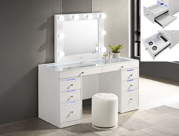 Luxo Vanity
