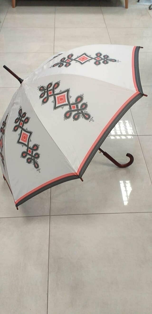 PARAPLUIE PARZENICA BLANC
en VENTE au MAGASIN uniquement