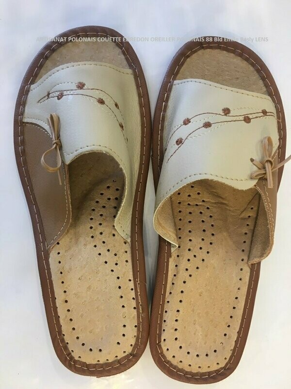 Pantoufles femme nus pieds