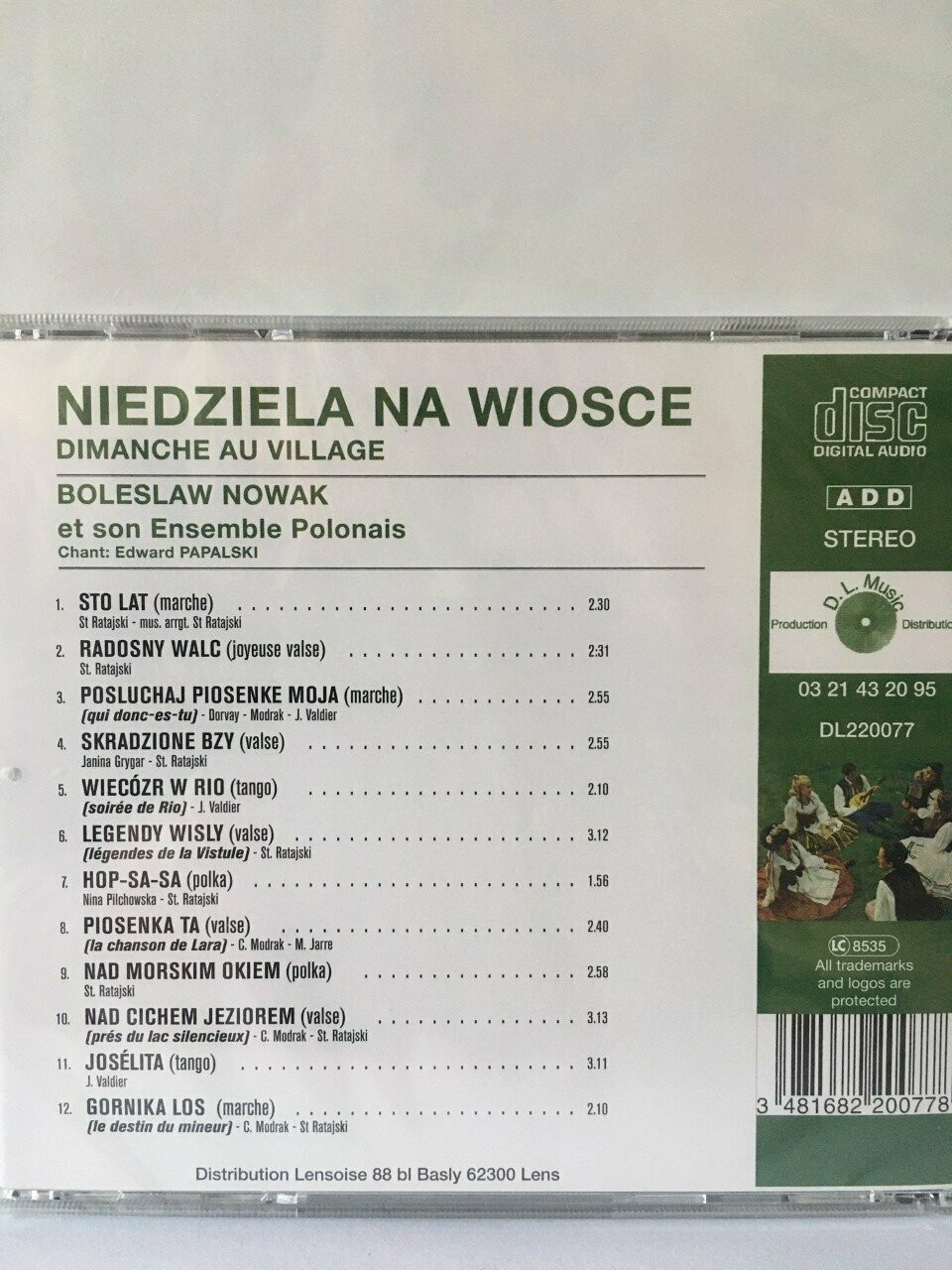 CD BOLESŁAW NOWAK Dimanche au Village