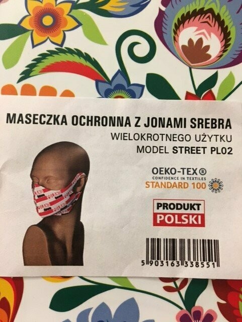 MASQUE FACIAL LOVE POLAND