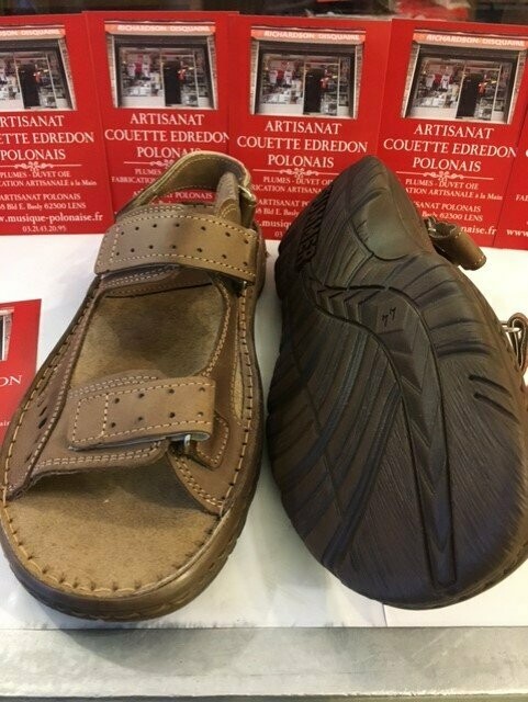 PANTOUFLES HOMME NUS PIEDS