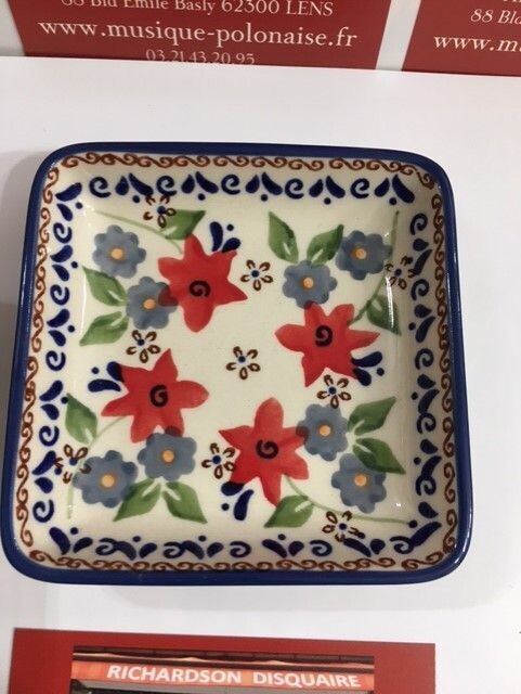Porcelaine soucoupe de Boleslawiec