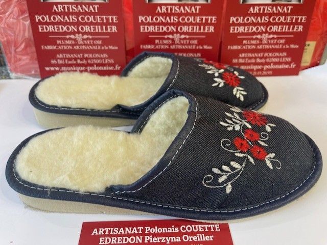 Pantoufles femme fourrées