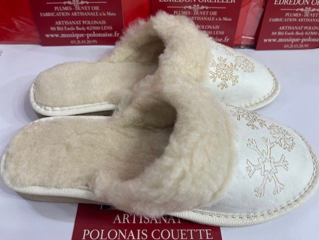 Pantoufles femme fourrées