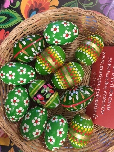 Oeuf de Pâques moyen bois