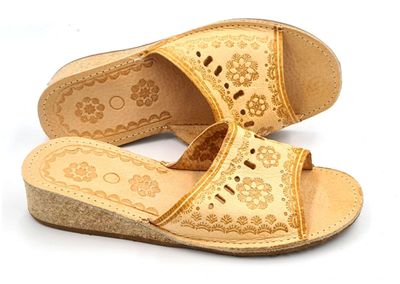 Pantoufles femme GÓRALSKIE nus pieds