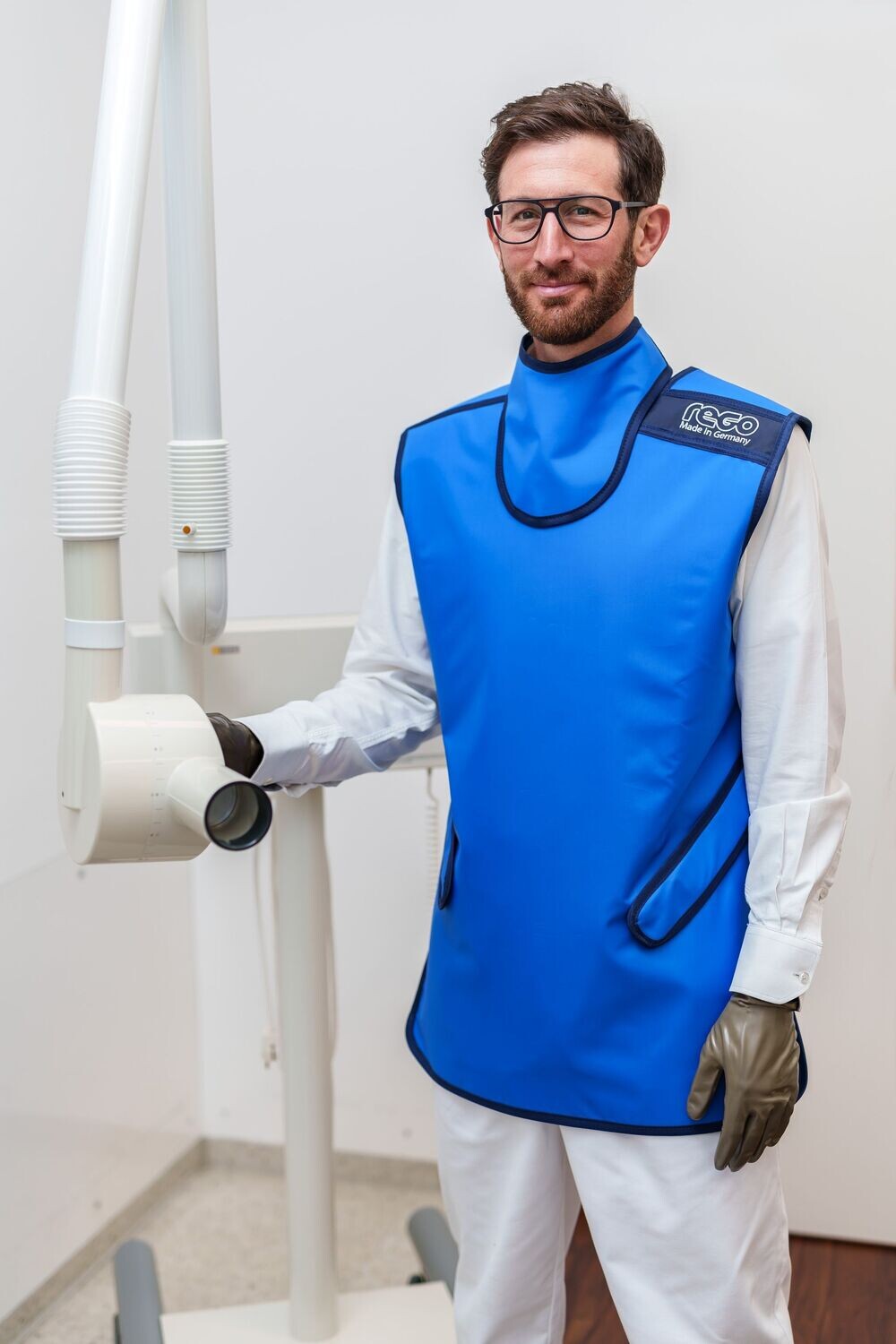 REGO Röntgenschürze - Dentalschürze mit Schilddrüsenschutz als Set für Anwender und Patienten