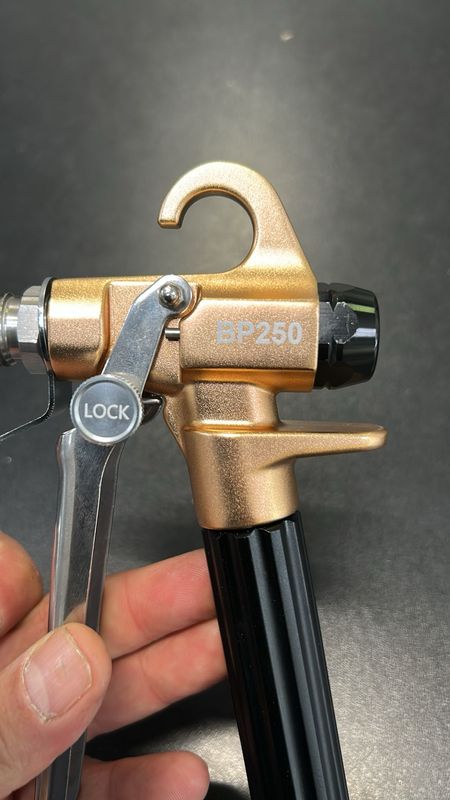 PISTOLA AIRLESS BP250 ATT. 11/16”