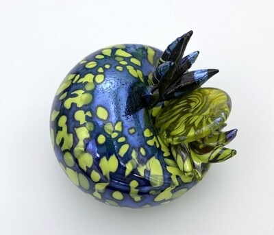 Pebble in Dark Mottled Green with Bits