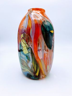 Terra Flux Curry Orange with Strawberry and Greens