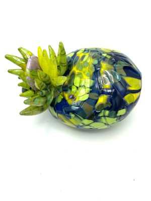 Terra Saxa in Mottled Green Pebble Oval