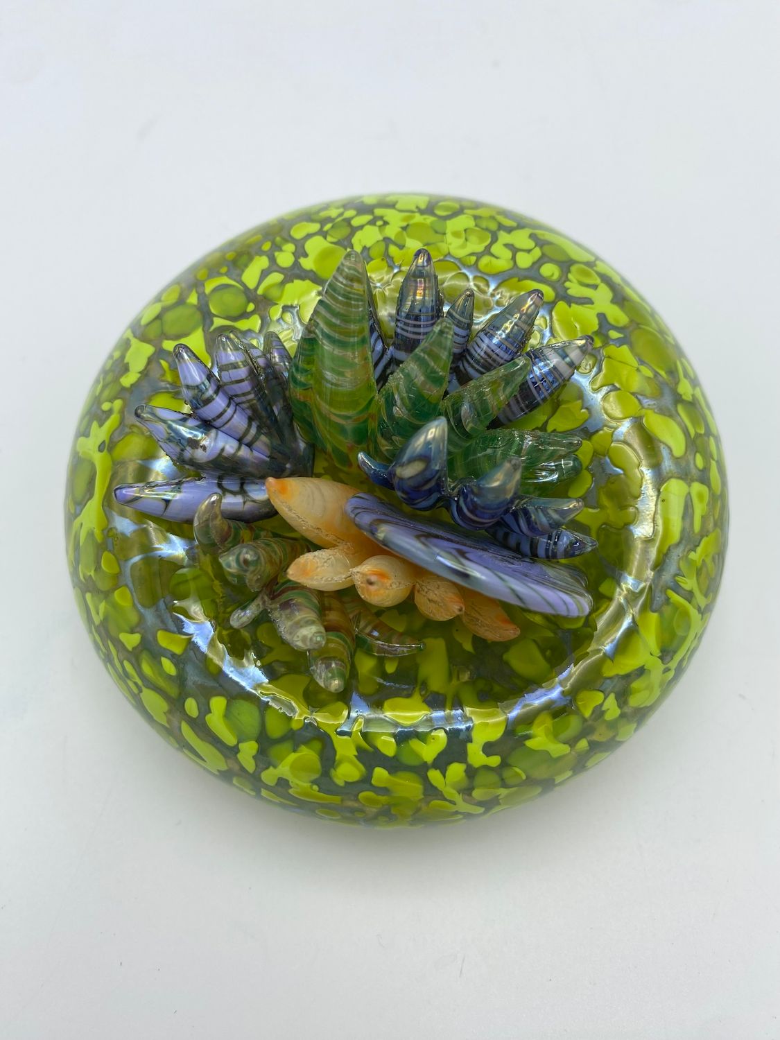 Mottled Spring Green with Succulent Bits