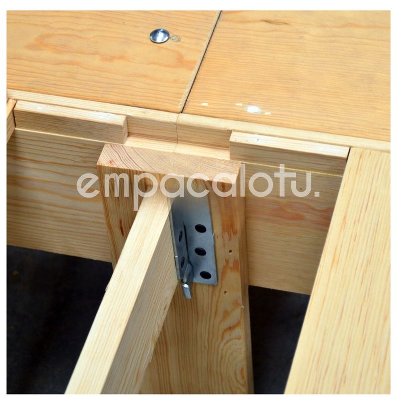 BASE CAMA TAMAÑO QUEEN DE 2 BASES TIPO CATRE (FÁCIL ARMADO Y DESARMADO)