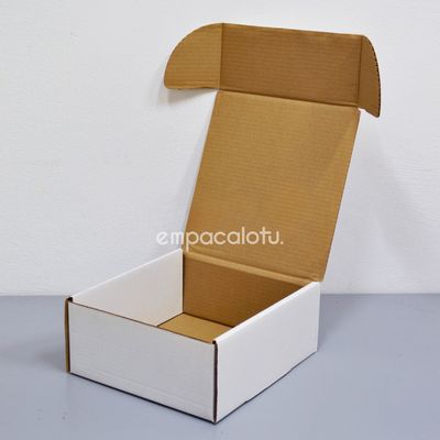 CAJA DE CARTÓN | AUTOMÁTICA | 28.6 x 31.5 x 12.2 cm | KIT C/12 PIEZAS
